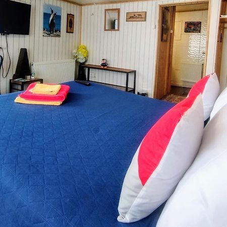 Hostal Host Patagonia Punta Arenas Exterior photo